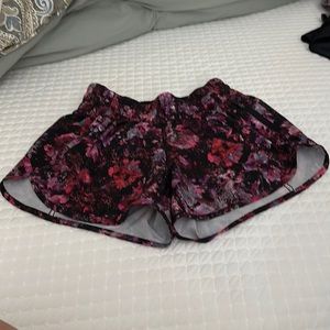 Lululemon Tracker Short 4”